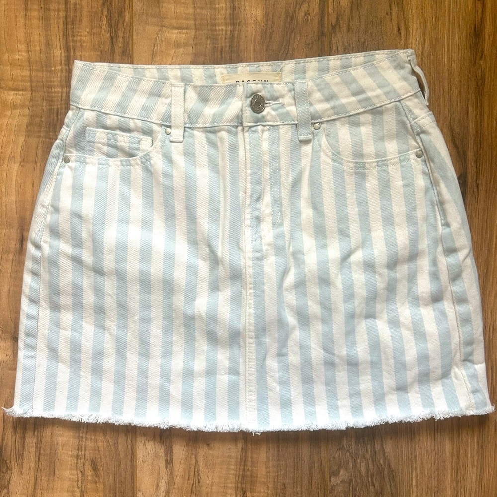 PacSun Light Blue and White Striped Mini Skirt Size 24